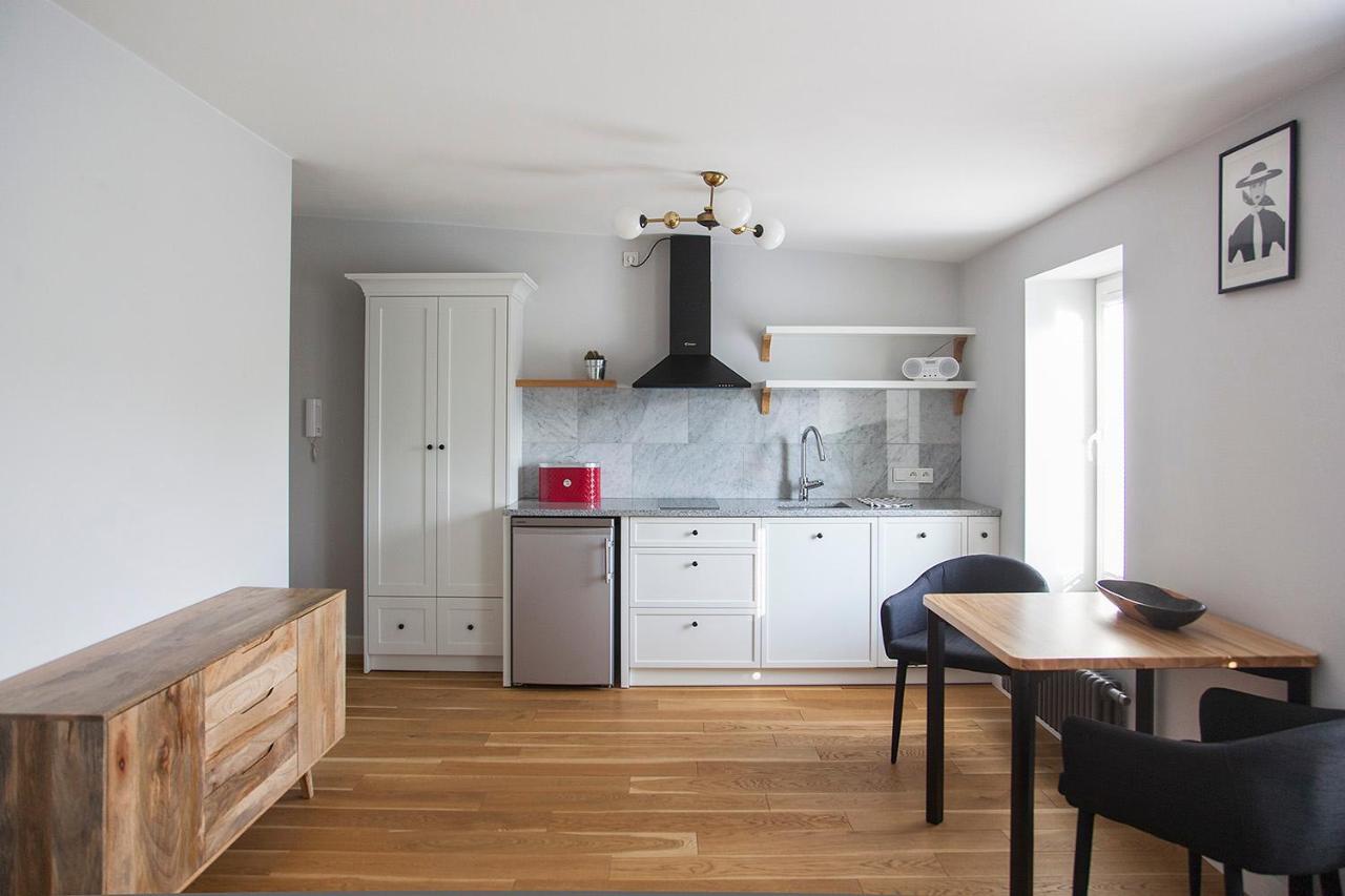 Stare Bielany Apartments Варшава Екстериор снимка